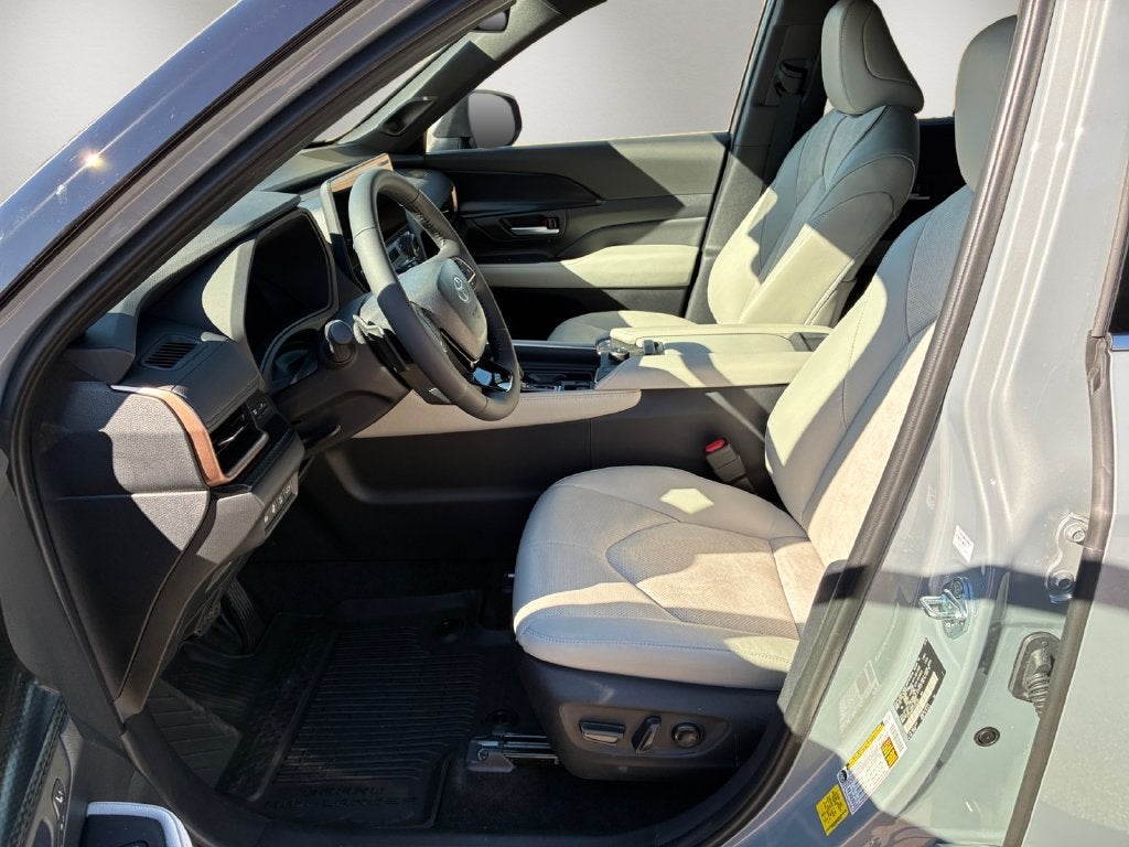 2026 Toyota Grand Highlander Hybrid MAX Limited