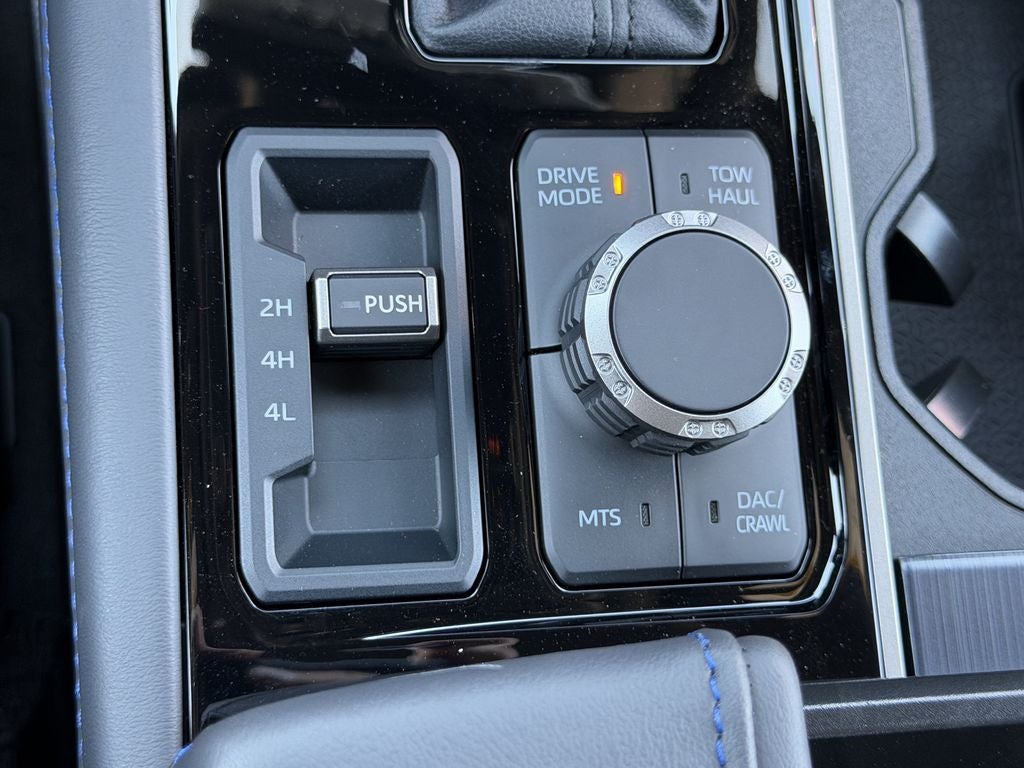 2026 Toyota Tundra i-FORCE MAX Tundra Platinum