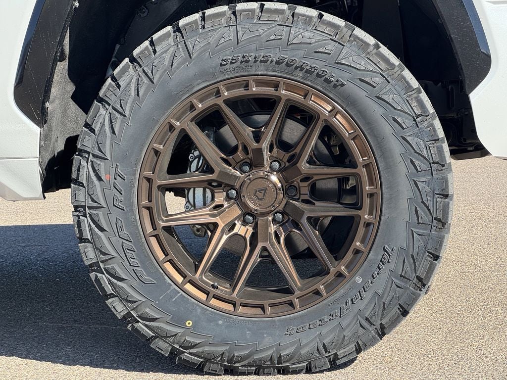 2025 Toyota Tundra i-FORCE MAX Tundra Platinum