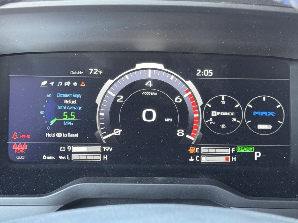 2025 Toyota Tundra i-FORCE MAX Tundra Platinum