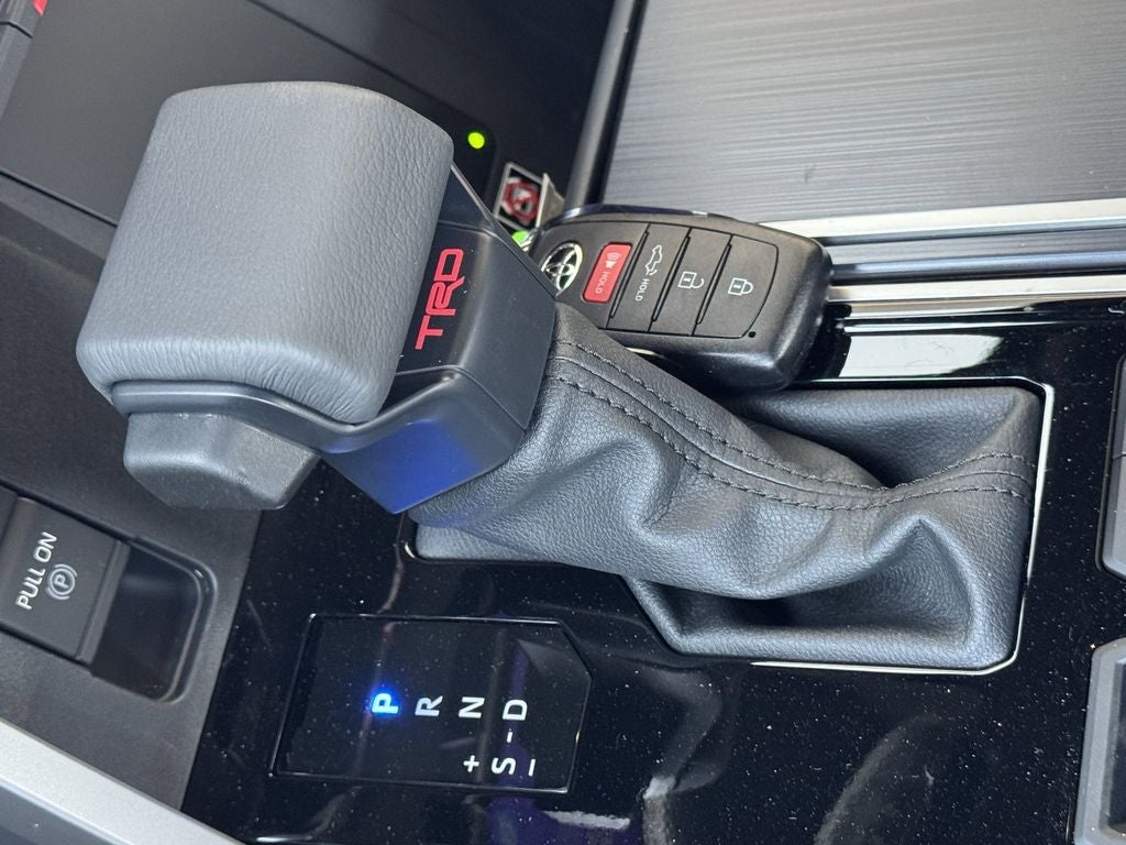 2025 Toyota Tundra i-FORCE MAX Tundra Platinum