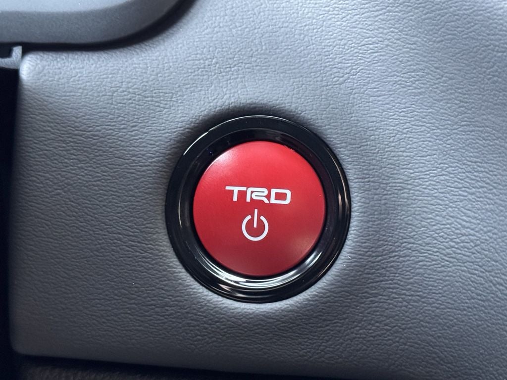 2025 Toyota Tundra i-FORCE MAX Tundra Platinum