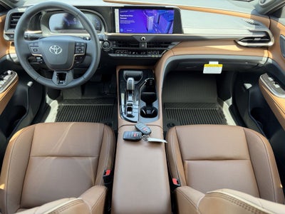 2026 Toyota Toyota Crown Signia Limited
