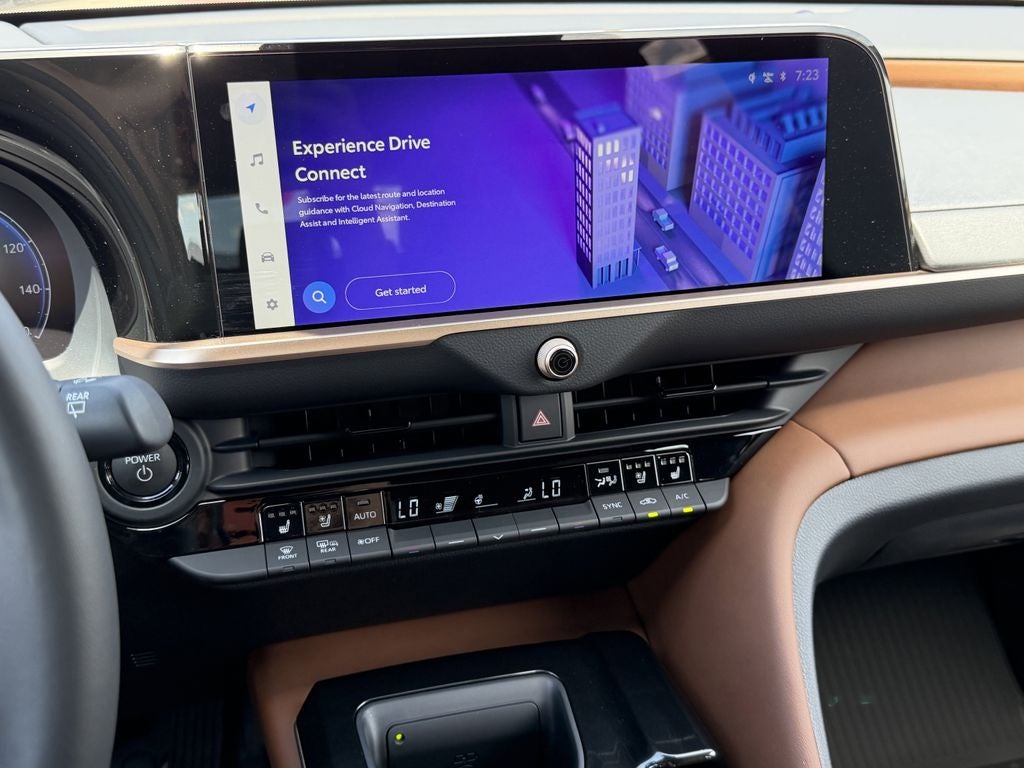 2026 Toyota Toyota Crown Signia Limited