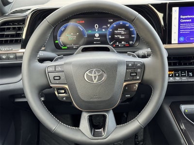 2025 Toyota Toyota Crown Signia Limited