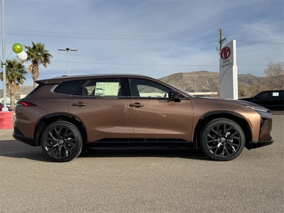 2025 Toyota Toyota Crown Signia Limited