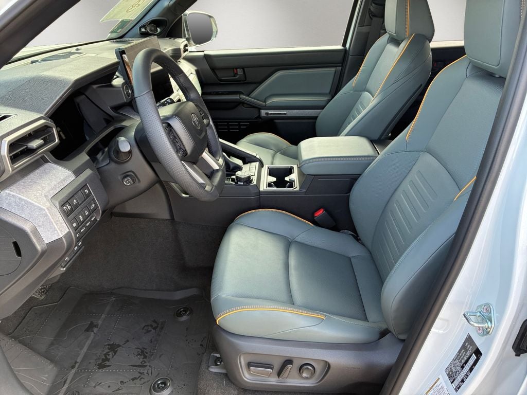 2026 Toyota 4Runner i-FORCE MAX 4Runner Trailhunter