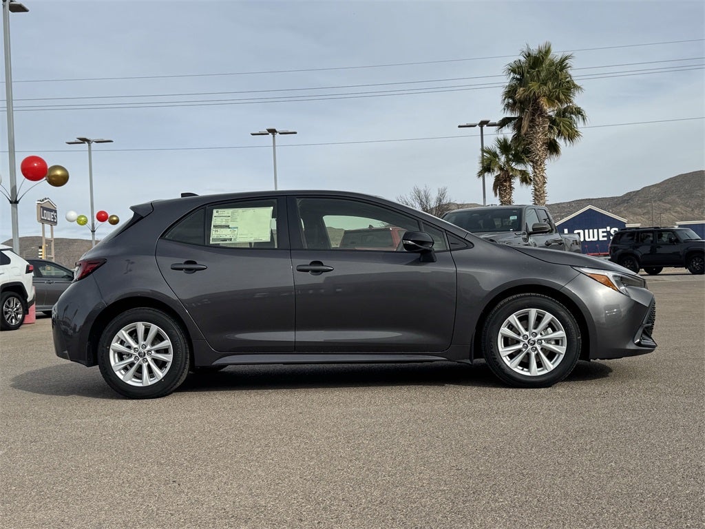 2026 Toyota Corolla Hatchback SE