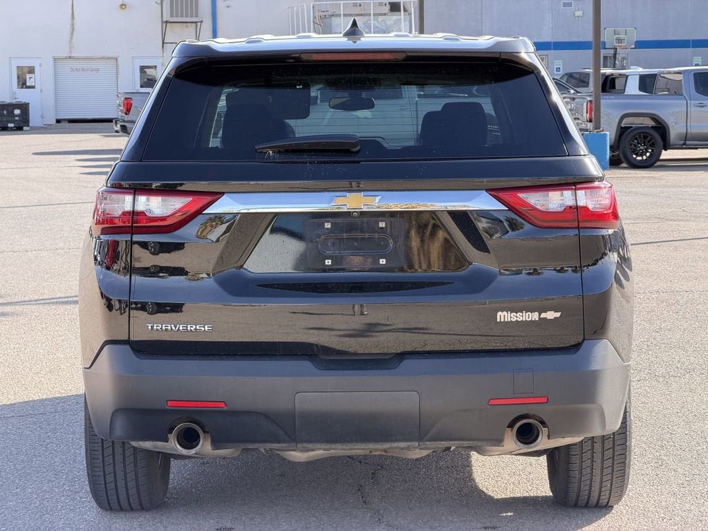 2021 Chevrolet Traverse LS