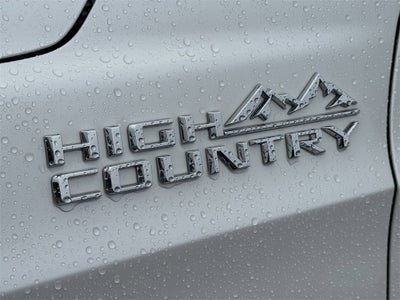 2023 Chevrolet Suburban High Country
