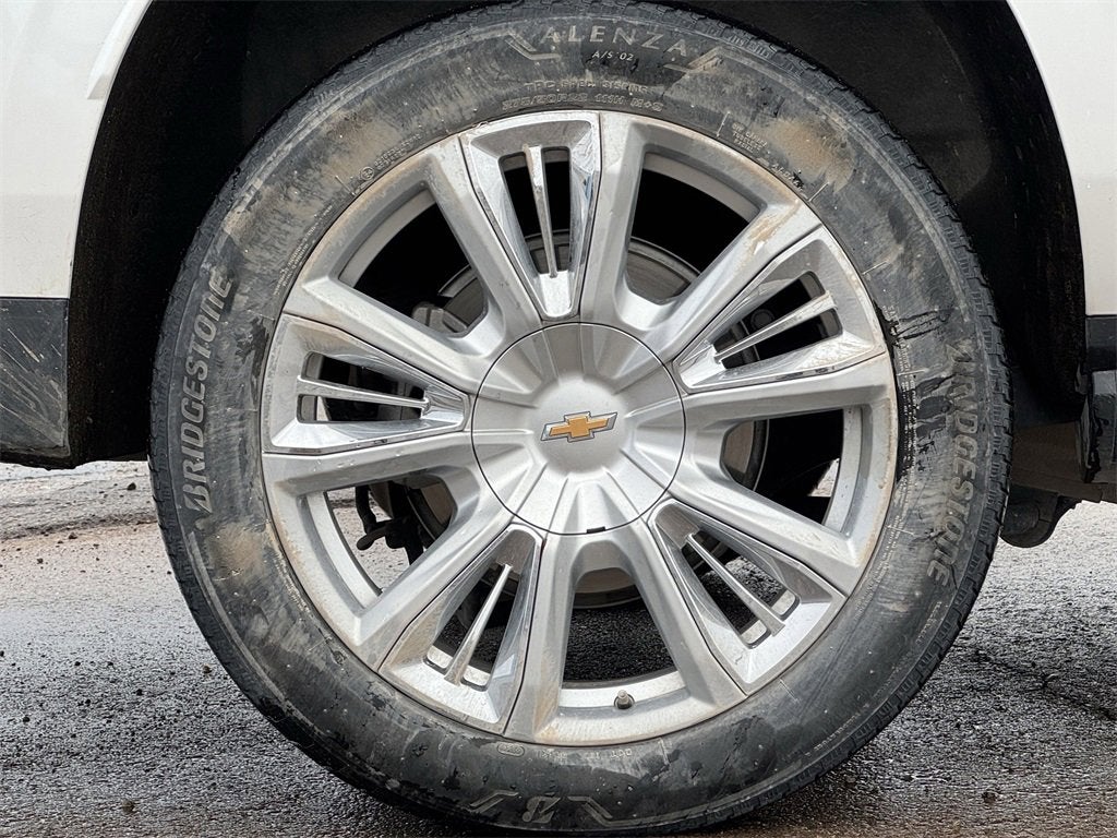 2023 Chevrolet Suburban High Country