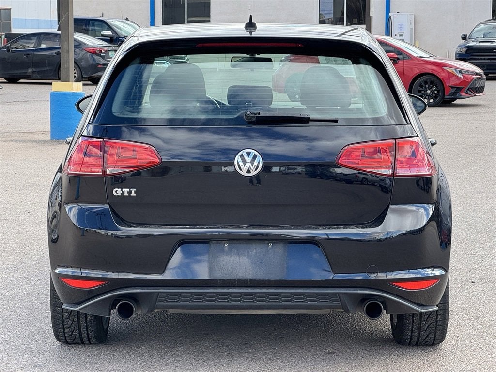 2017 Volkswagen Golf GTI S