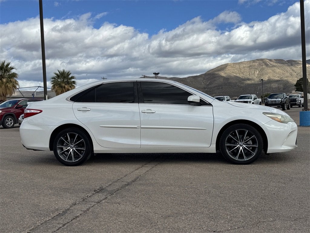 2016 Toyota Camry XLE
