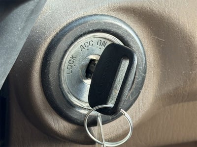 2001 Toyota Tundra Ltd