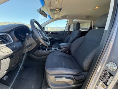 2020 Kia Sorento LX V6