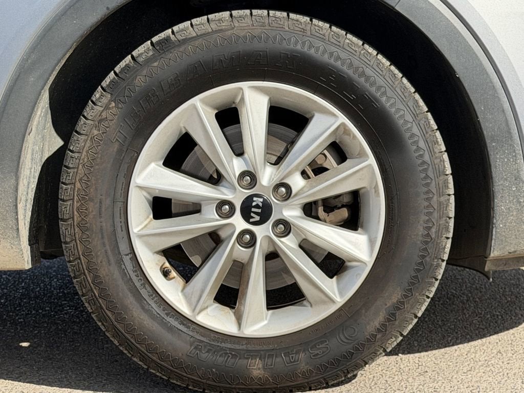 2020 Kia Sorento LX V6