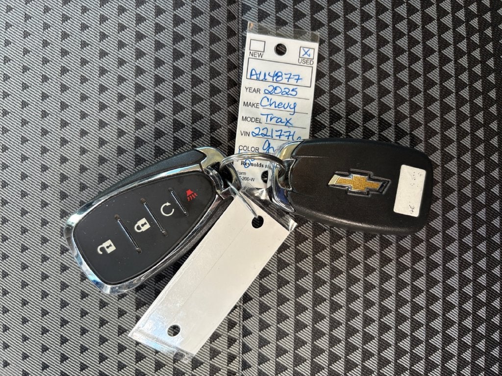 2025 Chevrolet Trax LT