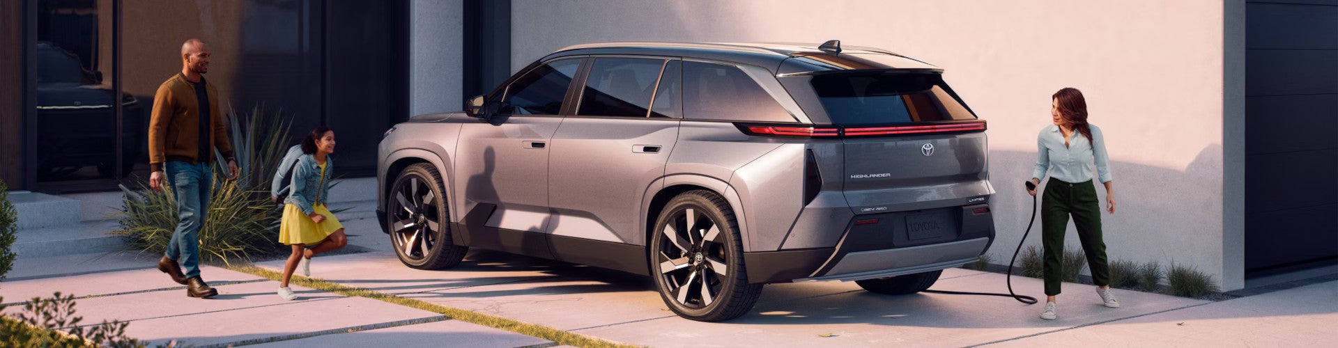 2027 Toyota Highlander Charging