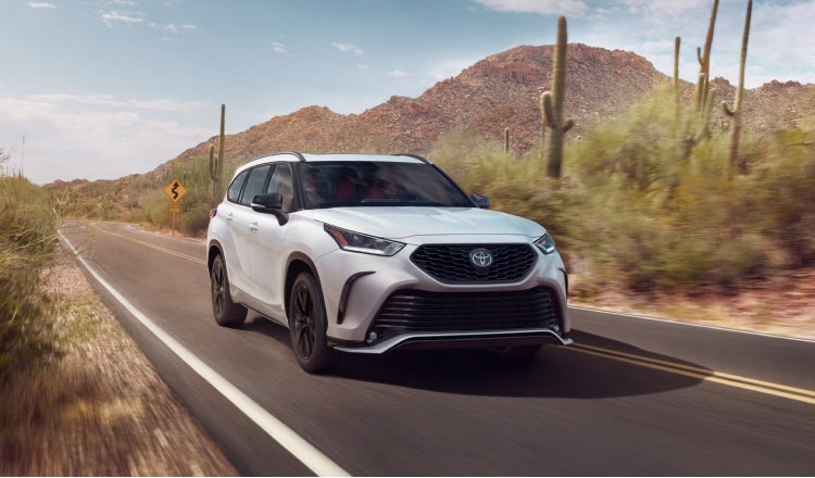 Used Toyota Vehicle at Casa Toyota