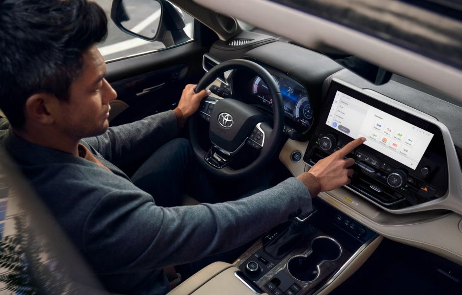 Toyota Highlander Interior